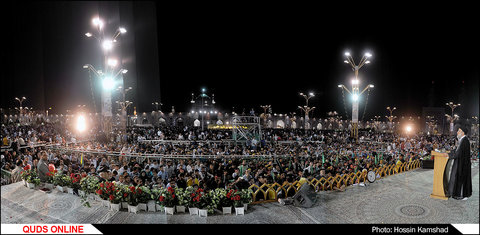 مراسم تجلیل از خانواده شهیدان «حججی» و «مشلب» در حرم رضوی برگزار شد/ گزارش تصویری