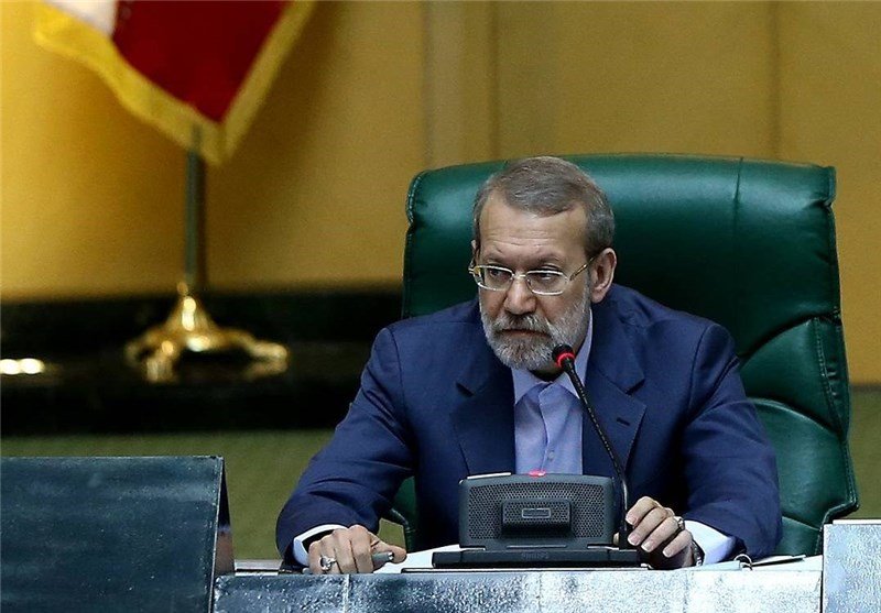 واکنش لاریجانی به ادعای استخدام نمایندگان مجلس در وزارت نفت
