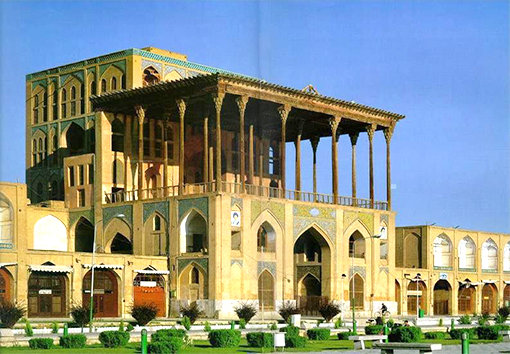 حفاظت از آثار تاریخی اولویت اصفهان/ نیمی از اعتبارات سفر رییس جمهوری ابلاغ نشده است