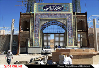 بیابان و مسجدی برای زائران خسته و پیاده امام رضا علیه السلام/گزارش تصویری