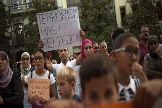 تظاهرات هزاران تن از مردم اسپانیا علیه تروریسم