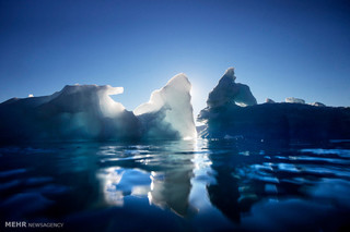تصاویر/ کوه های یخی از نمای نزدیک
