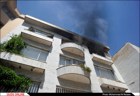 آتش سوزی در خیابان میلاد مشهد