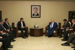 جابری انصاری با وزیر امور خارجه سوریه دیدار کرد