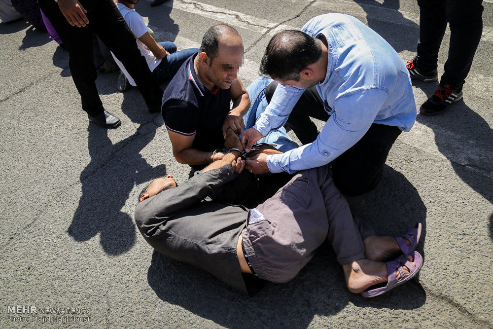دستگیری اوباش مست محله طیب/هر سه متهم بازداشت شدند
