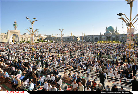 نماز عید قربان در حرم مطهر رضوی