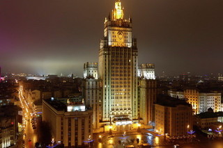 مسکو: به دنبال عادی سازی روابط با لندن هستیم