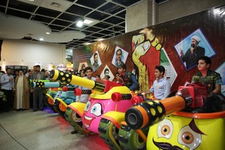 بازدید تولیت آستان قدس رضوی از نمایشگاه «بازی و دانایی»