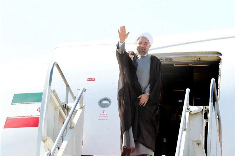 روحانی به ترکیه رفت
