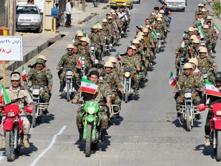 رژه31شهریور نیروهای مسلح در شهرستان لنده