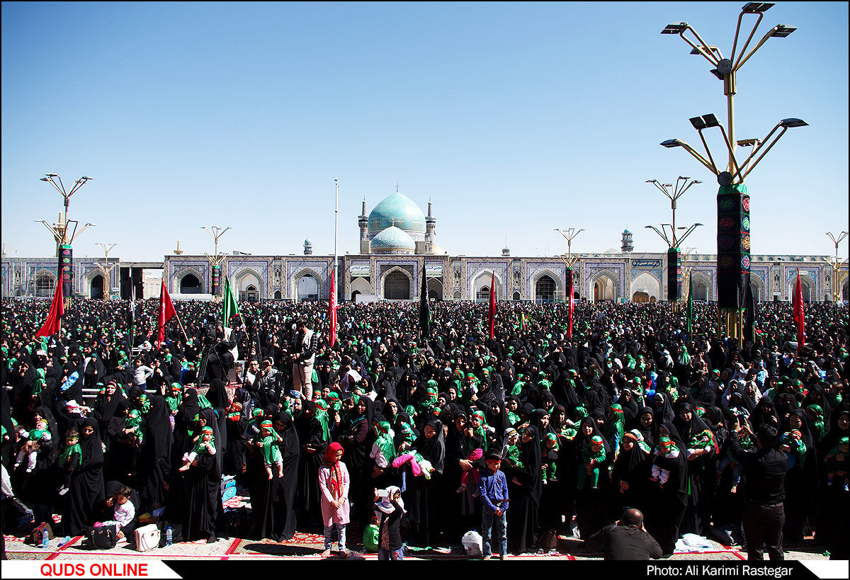 تصاویری زیبا از اجتماع بزرگ شیرخوارگان حسینی در حرم امام رضا(ع)