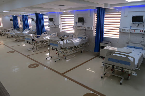 به ازای هر تخت بیمارستانی در استان ۹ دهم نیروی پرستاری فعال وجود دارد