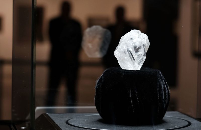 دومین الماس بزرگ جهان ۵۳ میلیون دلار فروخته شد
