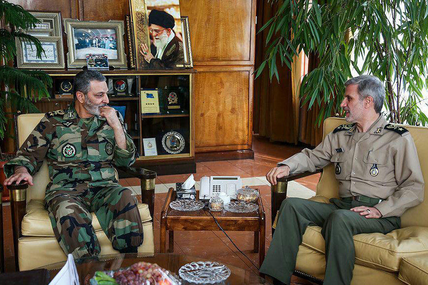 سرلشکر موسوی با وزیر دفاع دیدار و گفتگو کرد
