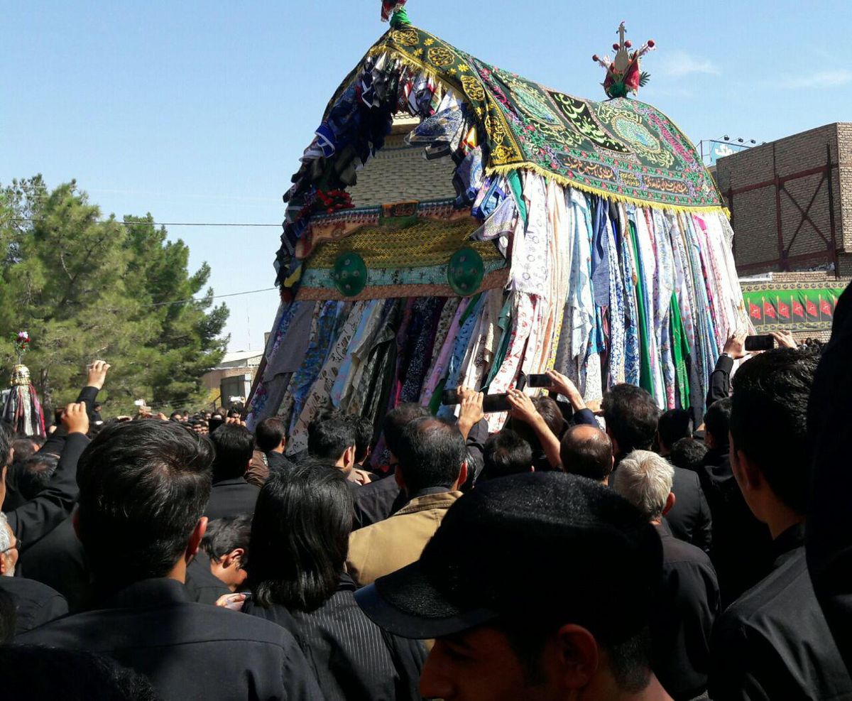 برپایی مراسم نخل گردانی در بجستان - قدس آنلاین | پایگاه خبری - تحلیلی