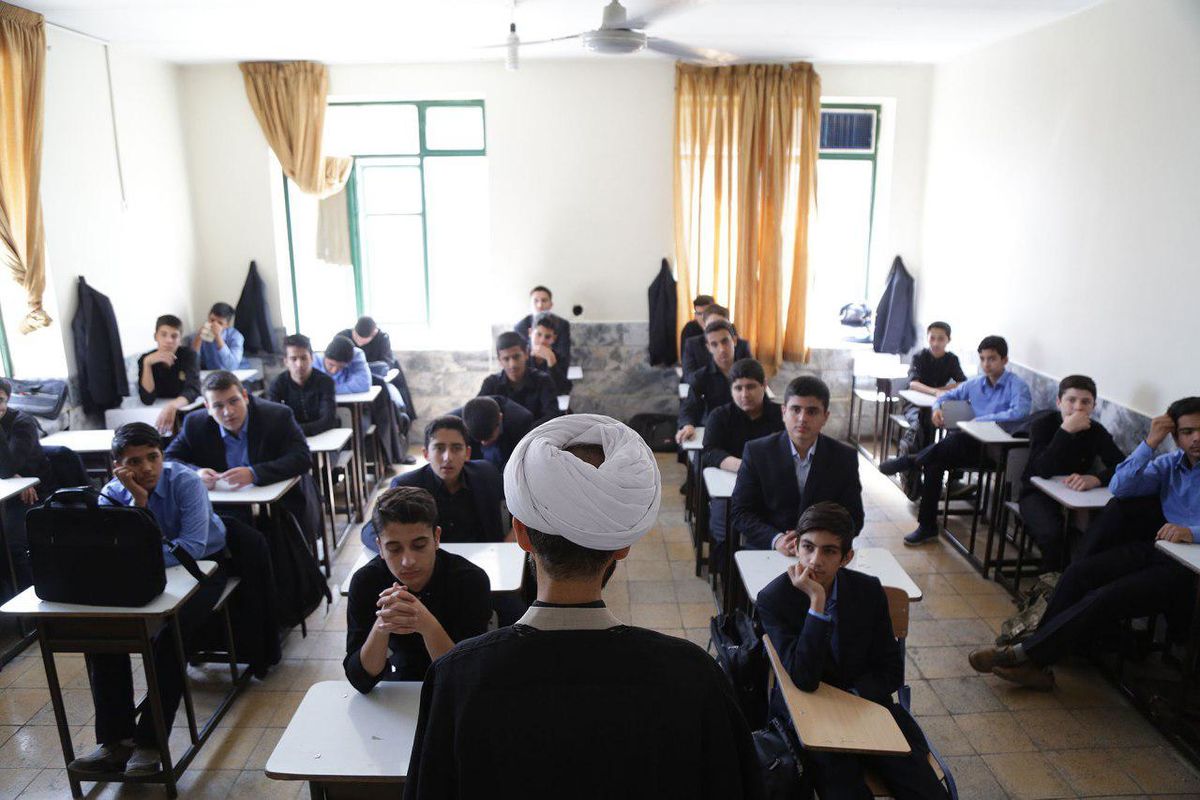 طرح «رسم حسینی» در ۳۰۰ مدرسه خراسان رضوی اجرا می شود