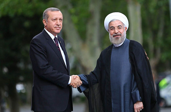 دعوت اردوغان از روحانی برای شرکت در نشستی سه‌جانبه با روسیه
