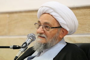 انقلاب اسلامی ایران دین باوری را جایگزین دین گریزی کرد