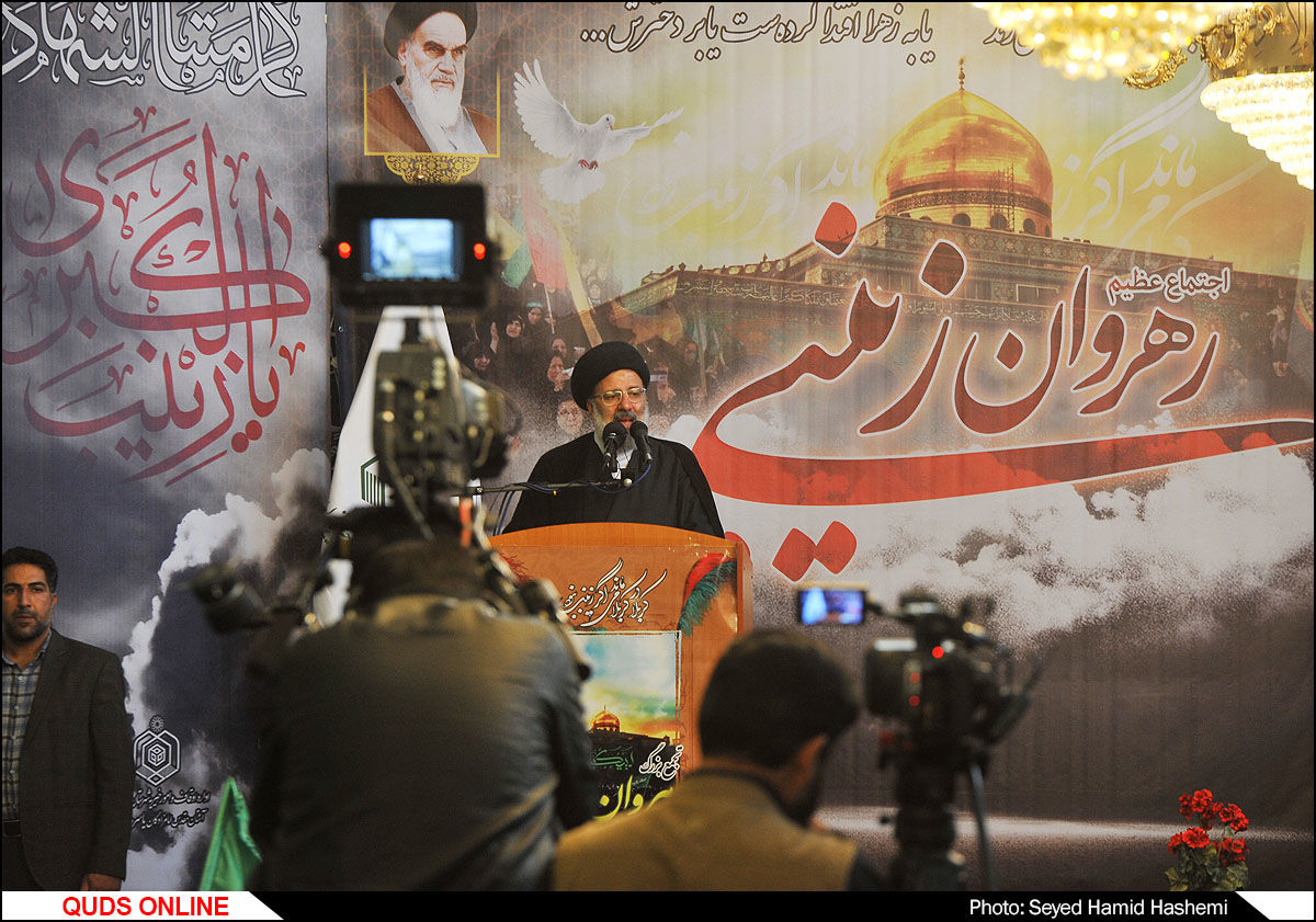 حضورآیت الله رئیسی در اجتماع عظیم رهروان زینبی مشهد/گزارش تصویری
