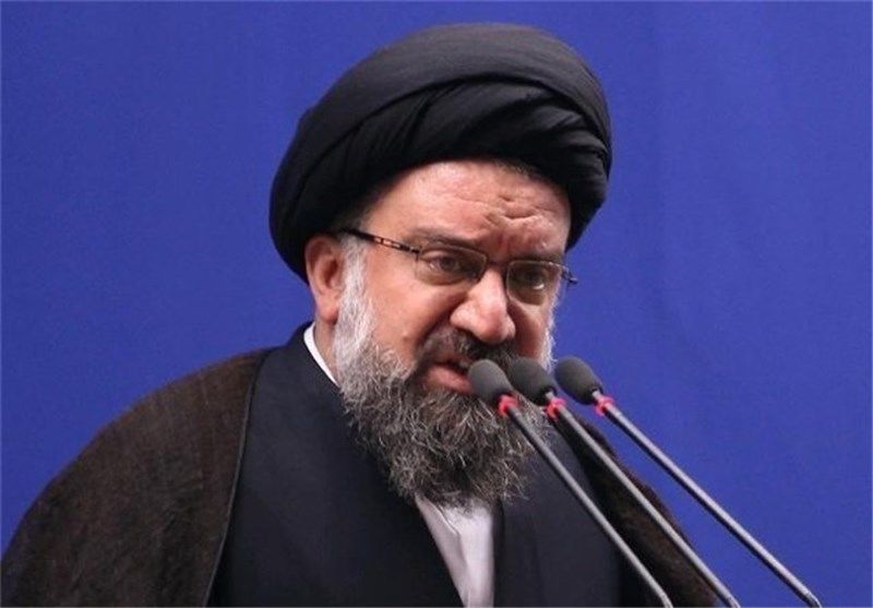 آیت الله خاتمی: باید اقدامات آزادی ستیزانه رژیم پهلوی در دهه فجر تبیین شود
