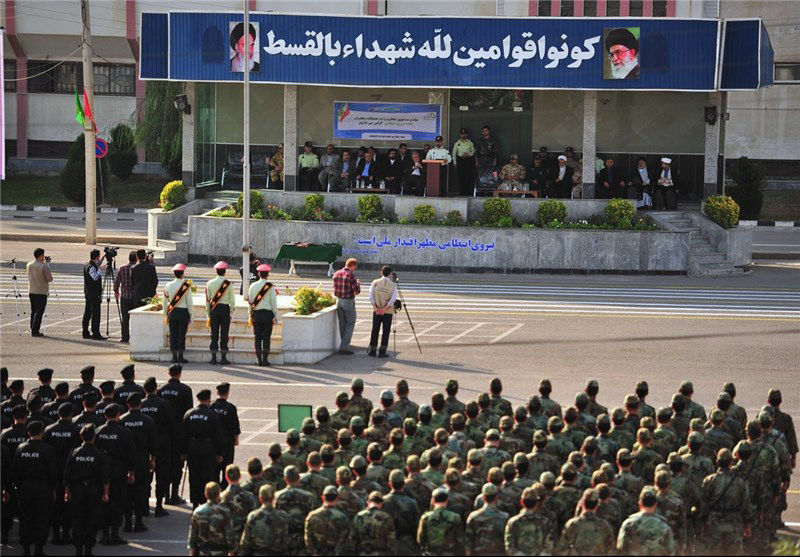 برگزاری مراسم صبحگاه مشترک نیروهای نظامی وانتظامی در کرمان