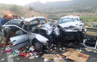 حادثه در جاده های کهگیلویه و بویراحمد سبقت می گیرد