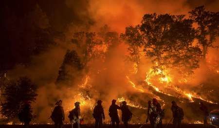 تصاویر جدید از آتش سوزی گسترده در کالیفرنیا