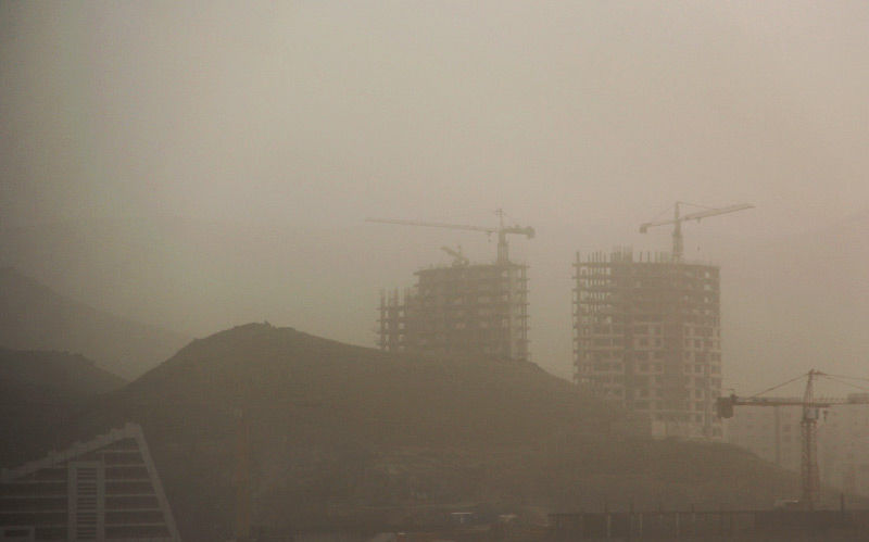 تصاویر دیگری از گرد و غبار امروز مشهد/پارک خورشید