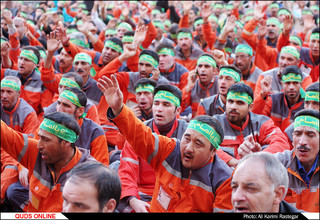 آیین بدرقه خدام و زوار اربعین حسینی به کربلا/گزارش تصویری