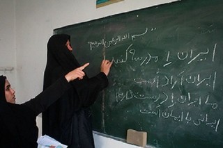 سوادآموزی در بین زنان عشایر خراسان شمالی فراگیر می شود