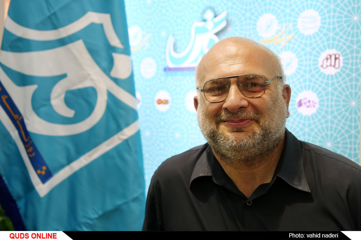 حسین نمازی: از آقای قرائتی تقاضا دارم دعا کنند همیشه در راه اهل بیت(ع) بمانم