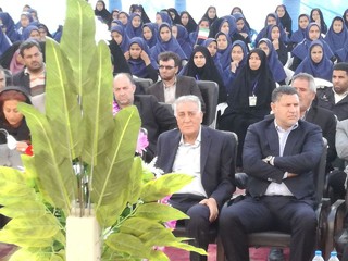افتتاح سومین مدرسه خیر ساز توسط علی دایی در صالح آباد