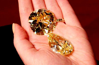 دو مورد از بزرگترین الماس‌های زرد جهان به فروش گذاشته شد