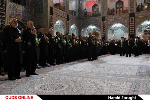 آیین خطبه‌ خوانی شب شهادت امام رضا علیه السلام در حرم مطهر رضوی (2) /گزارش تصویری