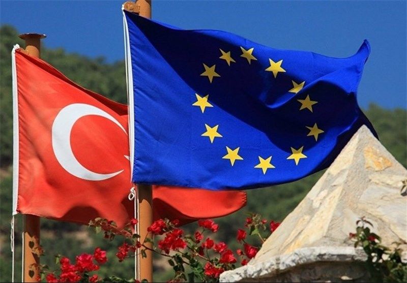 اتحادیه اروپا کمک‌های مالی به ترکیه را کاهش می‌دهد

