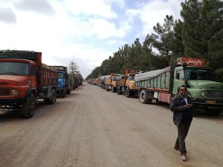 توقف بیش از 20 روزه کامیون‌ها در مرز میلک