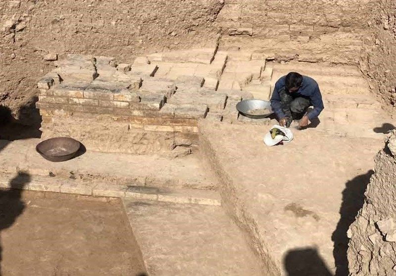 کشف خطوط آجری مزین با نام خدا به‌قدمت ۴۷۰۰ سال در ایران
