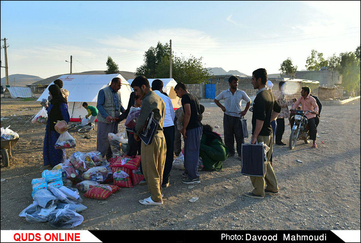 جزئیات توزیع بسته‌های غذایی ۷۲ ساعته در مناطق زلزله‌زده
