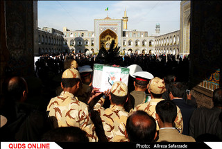 تشییع پیکر مطهر شهیدان مدافع حرم و دفاع مقدس در مشهد / گزارش تصویری