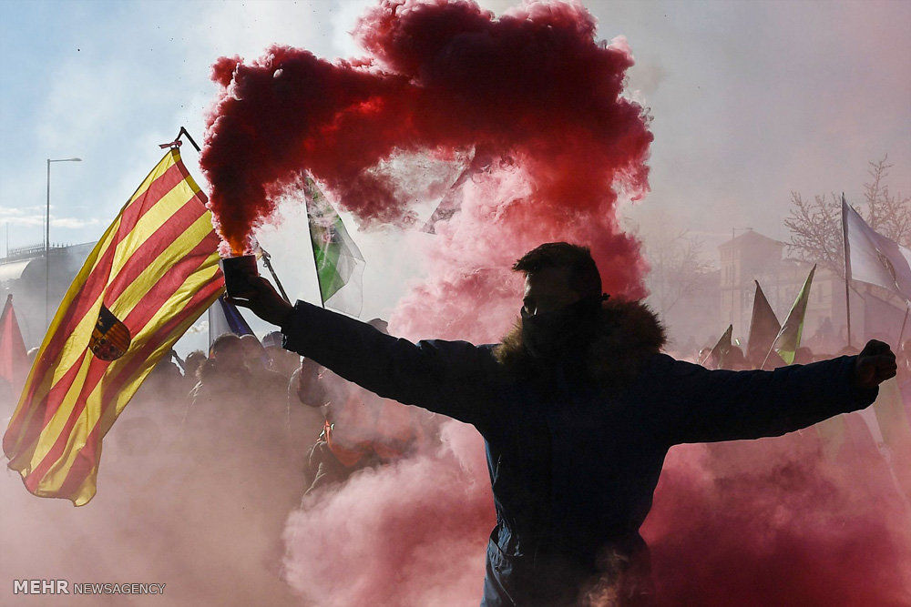 تصاویر/ تظاهرات علیه تاکسی های اینترنتی در مادرید‎
