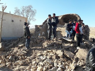 رئیس ستاد مدیریت بحران کشور از مناطق زلزله زده کرمان بازدیدکرد