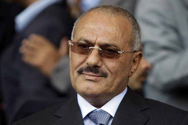 علی عبدالله صالح هنگام فرار از صنعاء کشته شد
