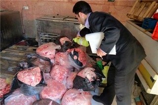 کشف و ضبط بیش از 6 تن گوشت فاسد در نیشابور