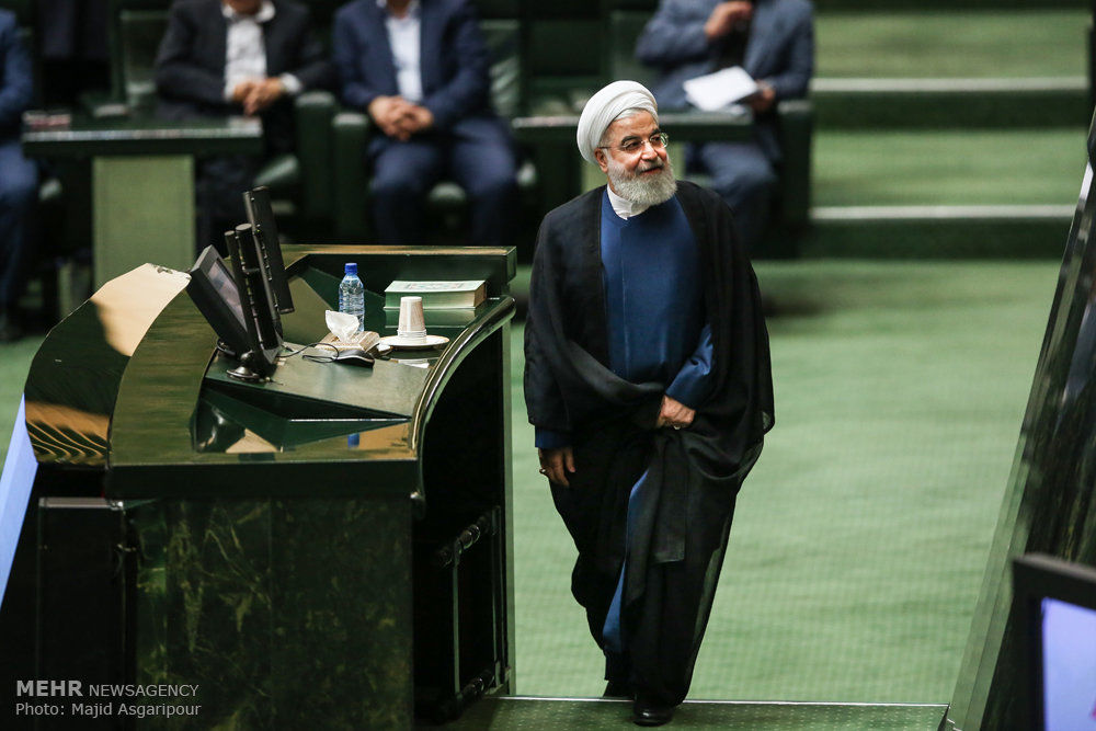 قانون‌گریزی به روش تدبیری‌ها/ترک فعل دولت روحانی زیر ذره‌بین مجلس