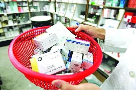 حذف داروهای پُر مصرف از سبد بیمه‌ها غیر قابل قبول است