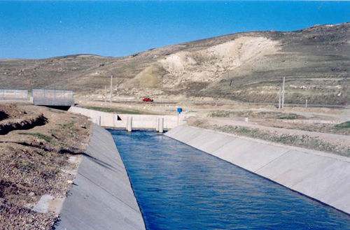 سهم استان یزد از  آب انتقالی خلیج فارس ۲۲درصداست