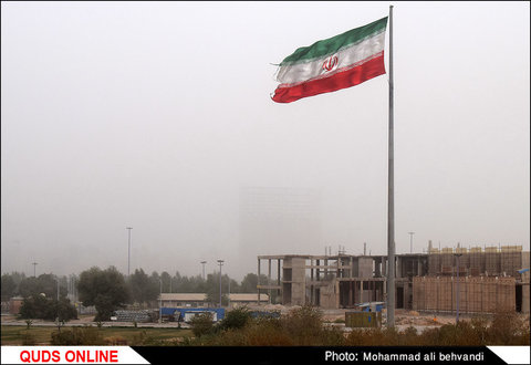 خوزستان ایستاده در غبار