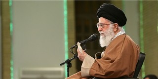 رهبر معظم انقلاب اسلامی: در فضای مجازی مراقب شلیک توپخانه دشمن باشید