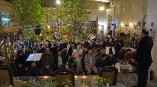 جشن سال نو میلادی ویژه گردشگران خارجی در شهر جهانی یزد برگزارشد 