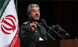  آمریکایی‌ها به خواست صهیونیست‌ها ایران را تحریم‌ می‌کنند